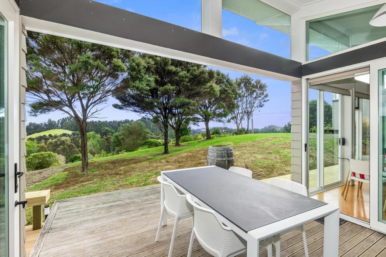 Paroa Bay Chalets - Te Whare Tui Russell Buitenkant foto